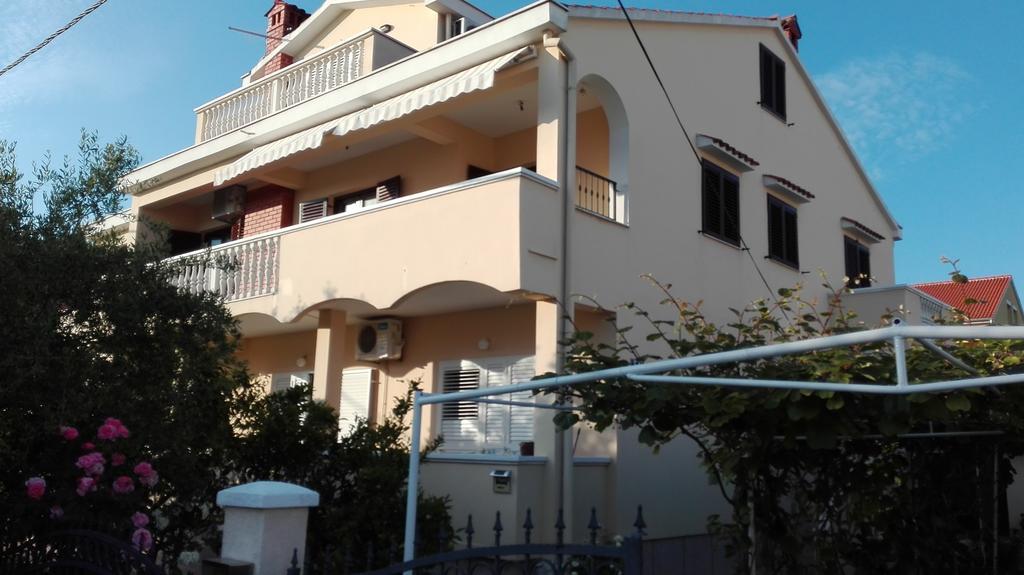 Apartments Branko Zára Kültér fotó